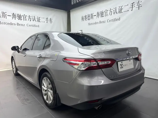 Toyota Camry — Фото автомобиля 8