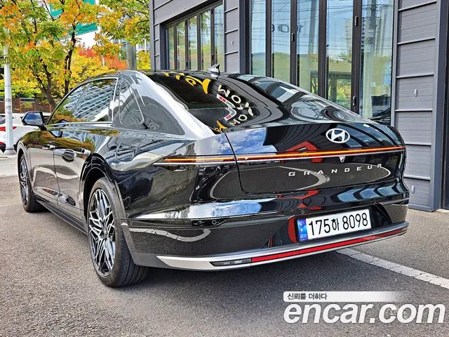 Hyundai Grandeur GN7 — Фото автомобиля 2