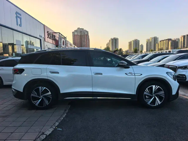 Volkswagen ID.6 Crozz — Фото автомобиля 18