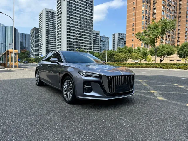 Hongqi H5 — Фото автомобиля 3