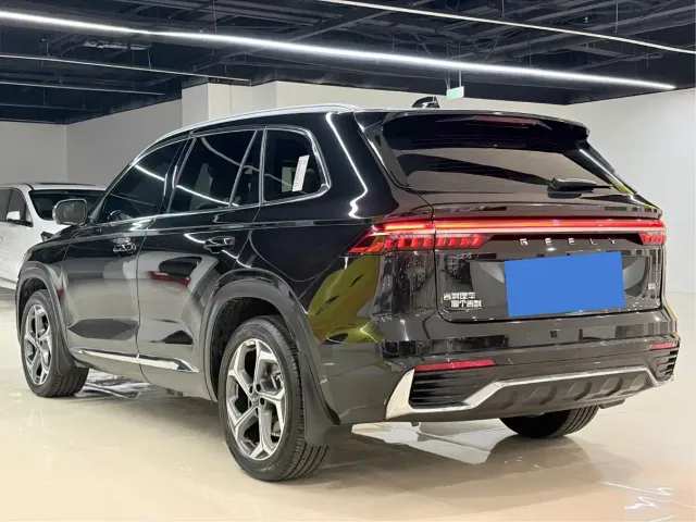 Geely Xingyue L — Фото автомобиля 6