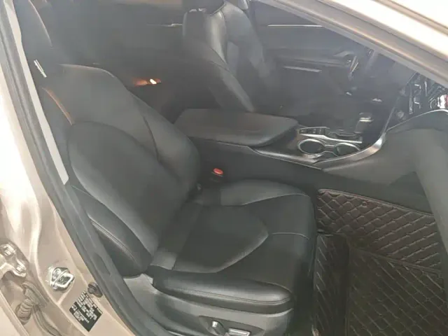 Toyota Camry — Фото автомобиля 24
