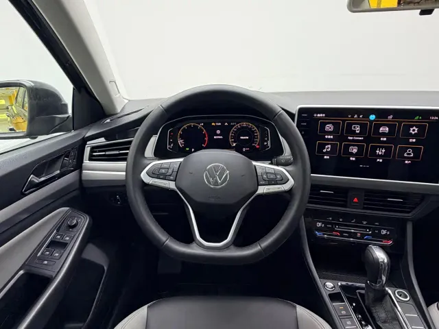 Volkswagen Bora — Фото автомобиля 9