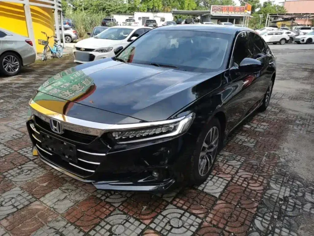 Фотография автомобиля — Honda Accord