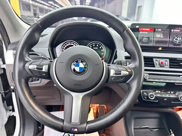 BMW X1 — Фото автомобиля 5
