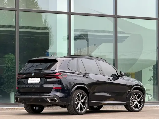 BMW X5 — Фото автомобиля 25
