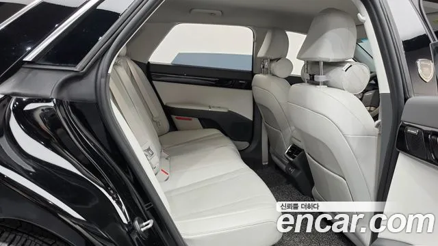 Hyundai Grandeur — Фото автомобиля 12