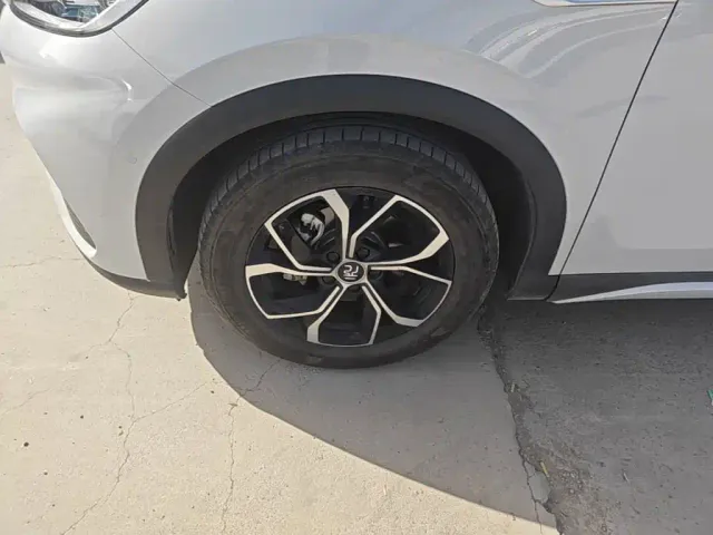 BYD Yuan PLUS — Фото автомобиля 22