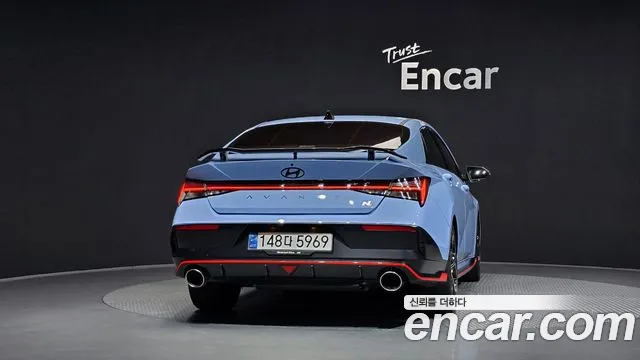 Hyundai AVANTE — Фото автомобиля 3
