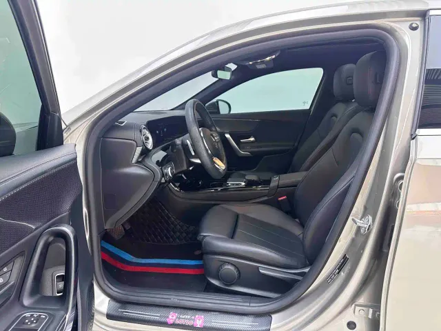 Mercedes-Benz A-Class — Фото автомобиля 9