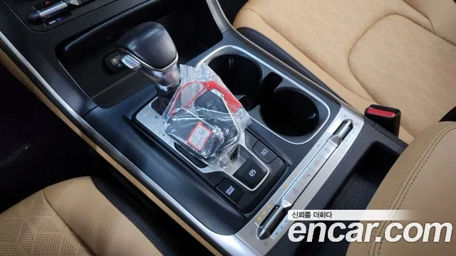 Kia Canival Carnival 4 поколение 9 мест Prestige — Фото автомобиля 9
