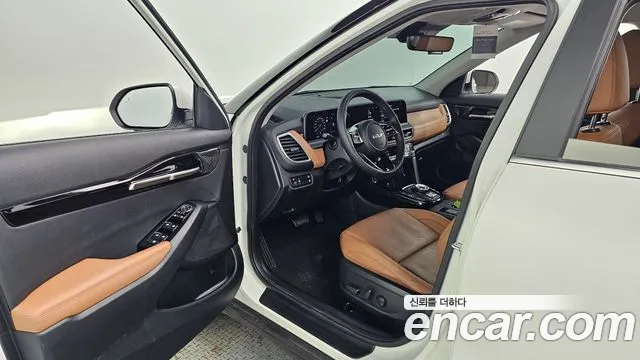 Kia Seltos — Фото автомобиля 16