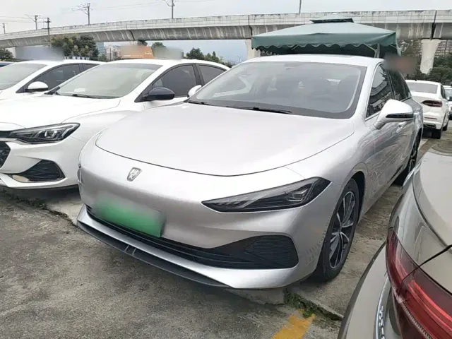 Фотография автомобиля — Roewe D7