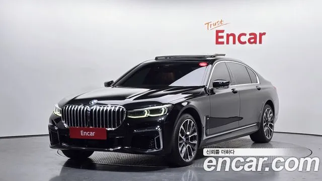 BMW 7-Series — Фото автомобиля 8
