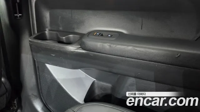 Hyundai Santa Fe MX5 — Фото автомобиля 25