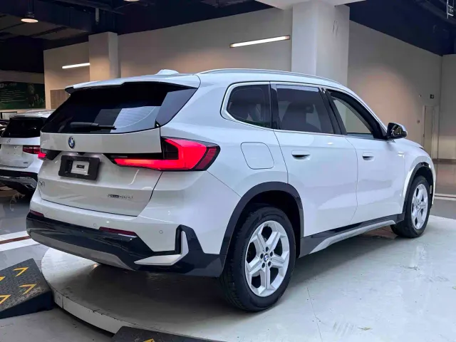 BMW X1 — Фото автомобиля 7