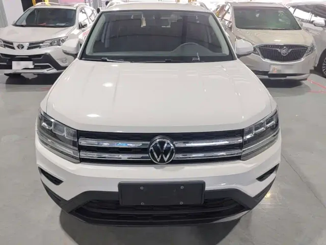 Volkswagen Tharu — Фото автомобиля 2