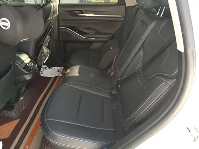 Haval H6 — Фото автомобиля 16