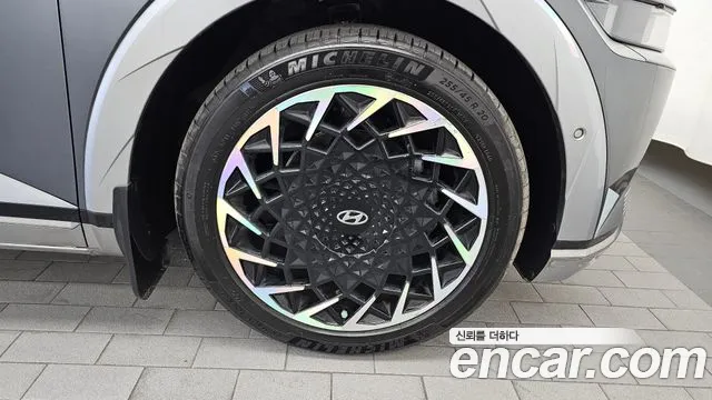 Hyundai Ioniq 5 — Фото автомобиля 6