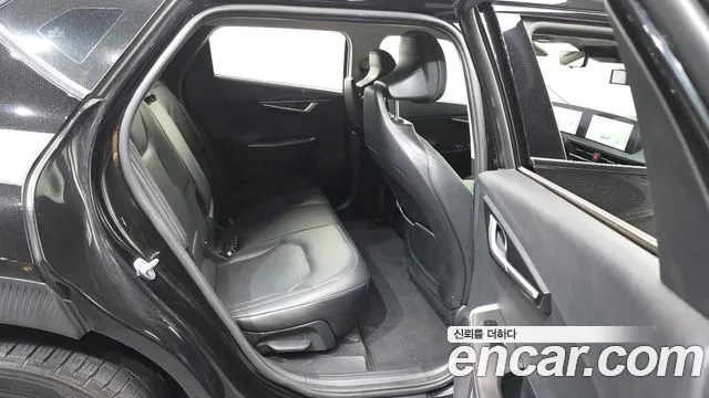 Kia EV6 — Фото автомобиля 12