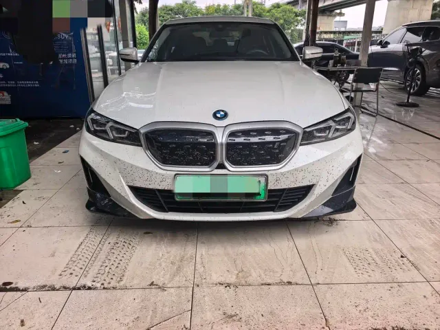 BMW i3 — Фото автомобиля 2