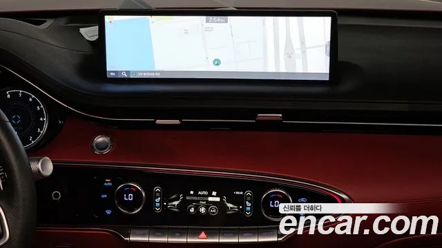 Genesis GV70 2.5T Бензин 2WD — Фото автомобиля 12