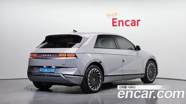Hyundai Ioniq5 Ioniq5 Long Range AWD — Фото автомобиля 2