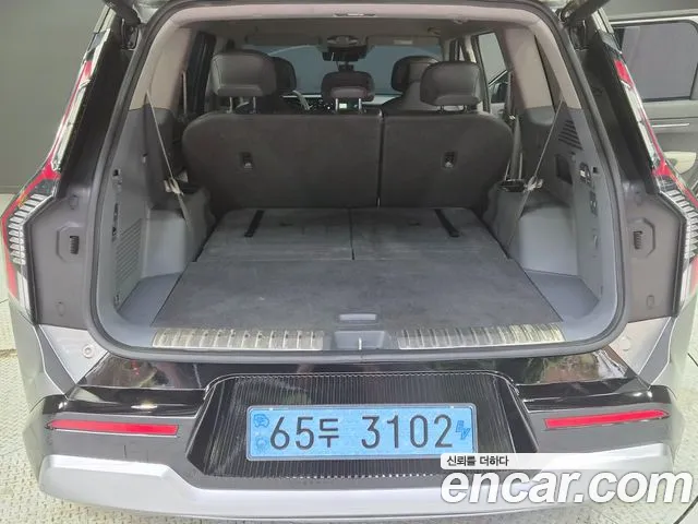 Kia EV9 — Фото автомобиля 20