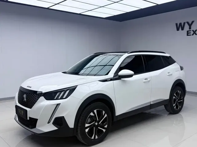 Фотография автомобиля — Peugeot 2008