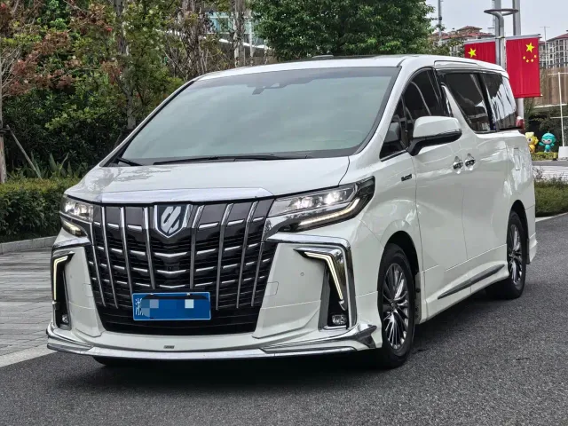Фотография автомобиля — Toyota Alphard