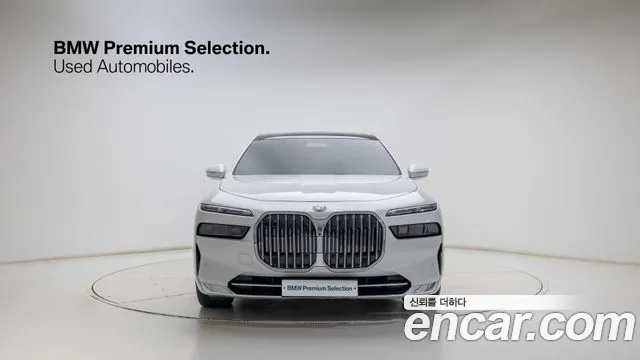 BMW 7 Series G70 — Фото автомобиля 3