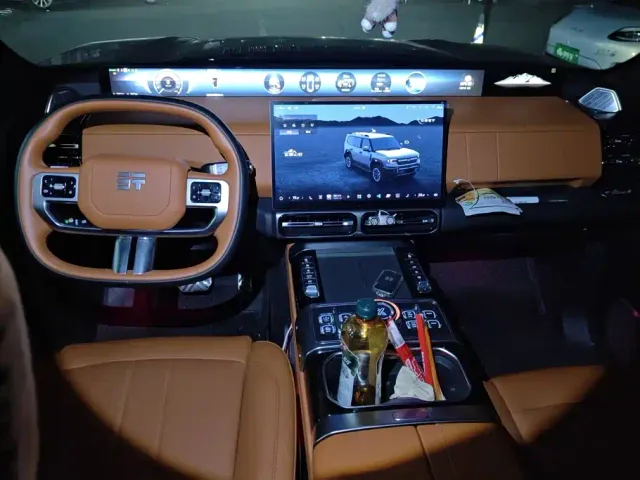 Jetour Zongheng G700 — Фото автомобиля 12