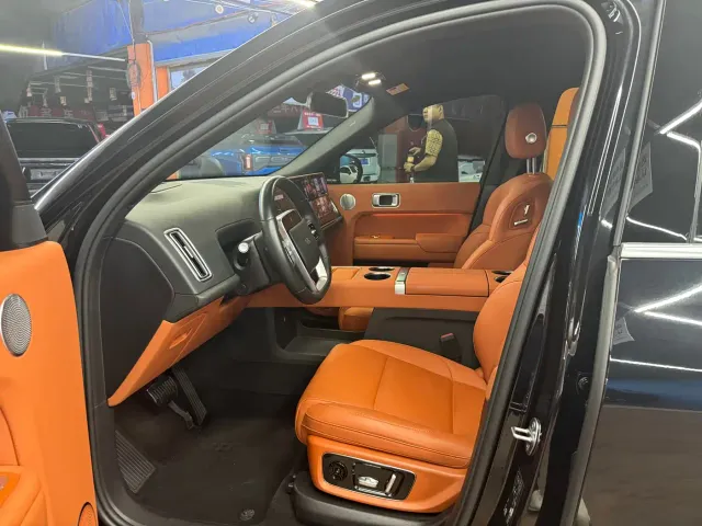 Li Auto L8 — Фото автомобиля 3