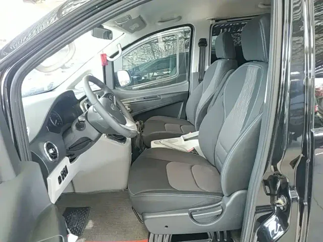 JAC Refine M3 — Фото автомобиля 14