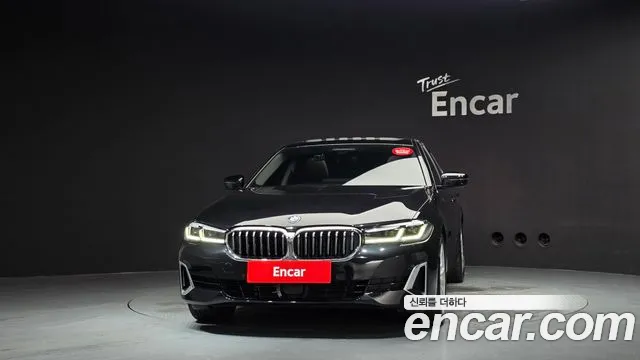 BMW 5-Series — Фото автомобиля 3