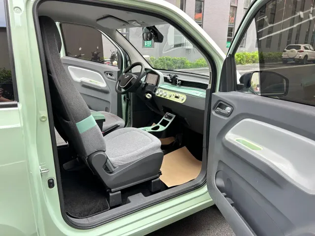 Wuling Hongguang Mini EV — Фото автомобиля 7