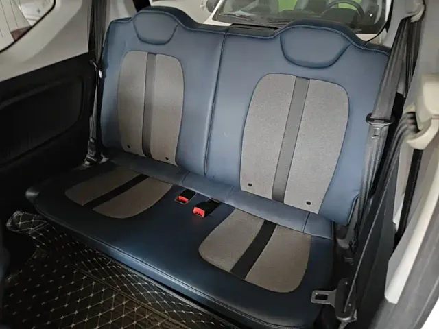 Wuling Hongguang Mini EV — Фото автомобиля 12