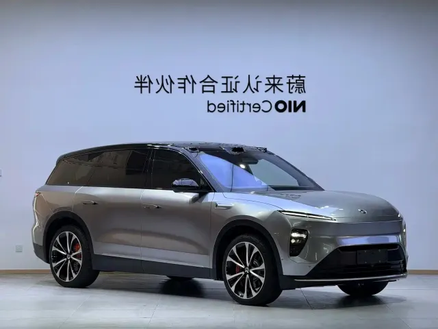 Nio ES8 — Фото автомобиля 6