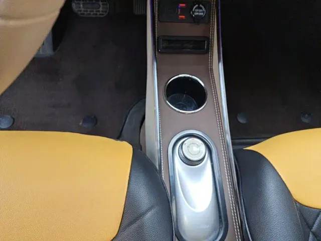 Wuling Hongguang Mini EV — Фото автомобиля 13