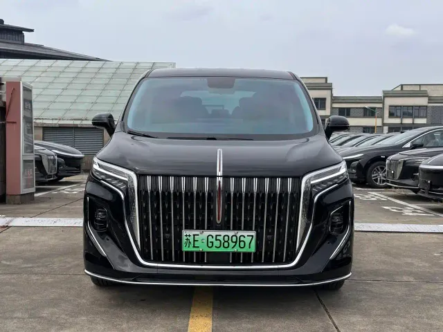 Hongqi Hongqi HQ9 PHEV 2024 Model 2.0T AWD Business Edition — Фото автомобиля 2