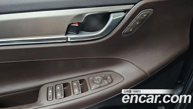 Hyundai Grandeur New — Фото автомобиля 30