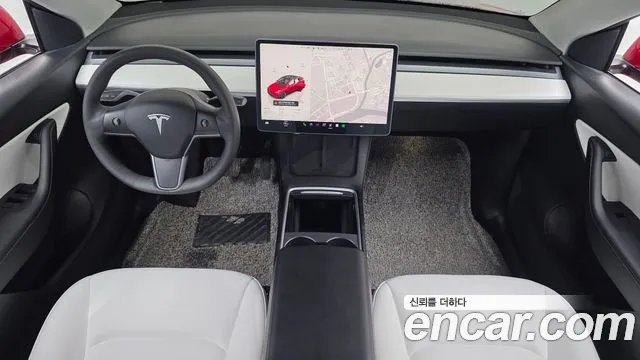 Tesla Model Y — Фото автомобиля 7