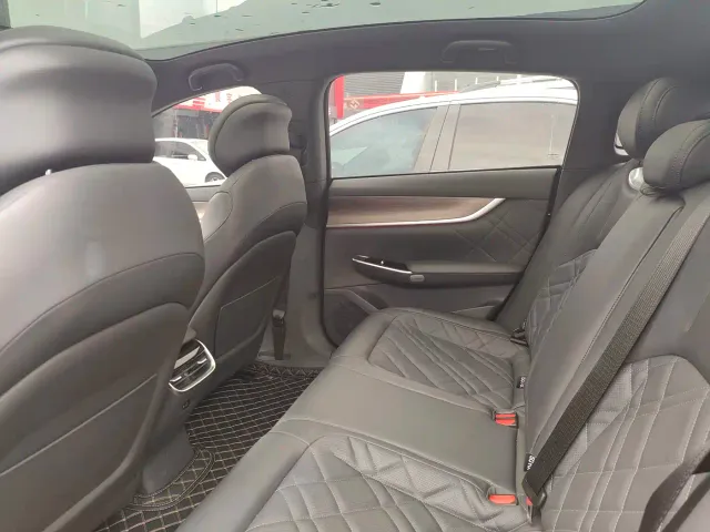 Changan Qiyuan A07 — Фото автомобиля 5