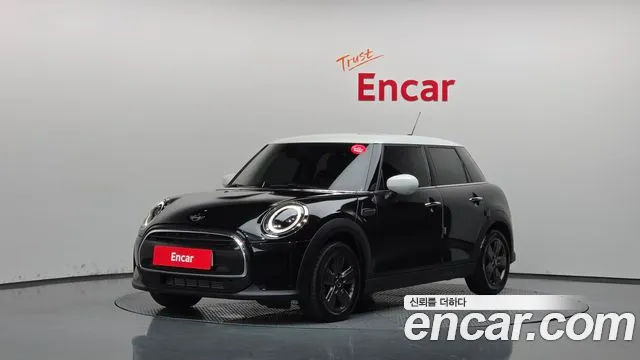 Фотография автомобиля — MINI Cooper