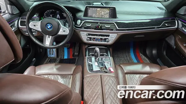 BMW 7 Series — Фото автомобиля 7