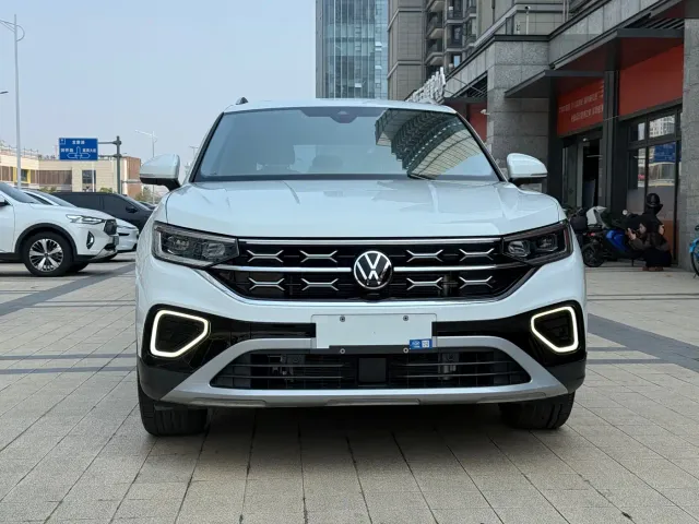 Volkswagen Tayron — Фото автомобиля 2