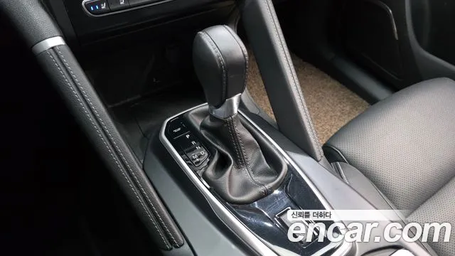 Renault-KoreaSamsung QM6 Новый QM6 Quest 2.0 LPe LE 2WD — Фото автомобиля 9