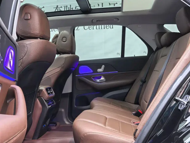 Mercedes-Benz GLE-Class — Фото автомобиля 6