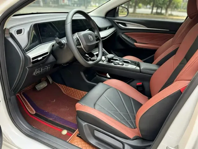 Changan Eado — Фото автомобиля 4