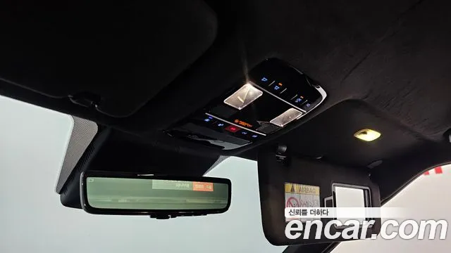 Hyundai Santafe Santa Fe (MX5) Бензин 2.5T 2WD — Фото автомобиля 11